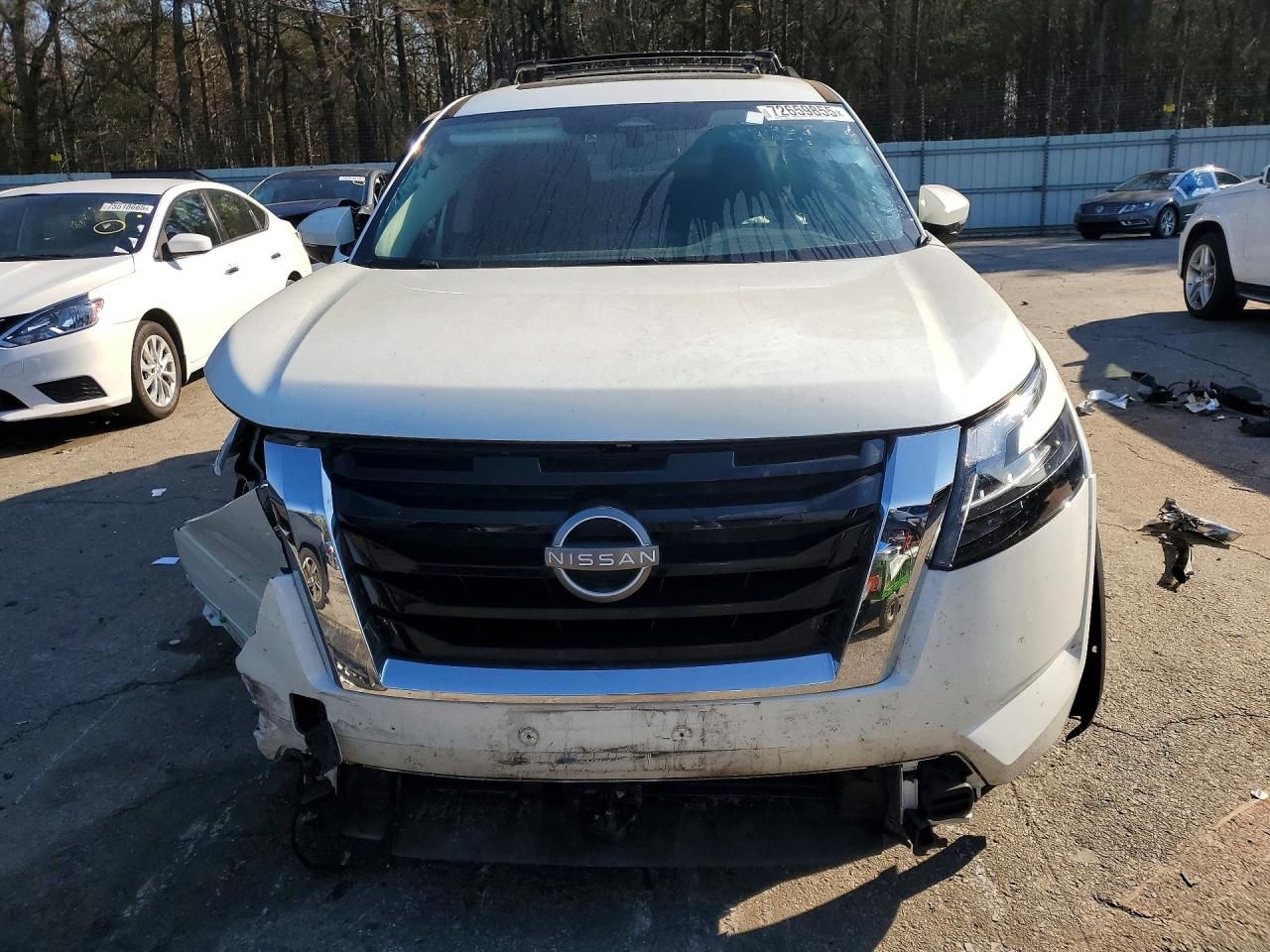 2023 Nissan Pathfinder sv