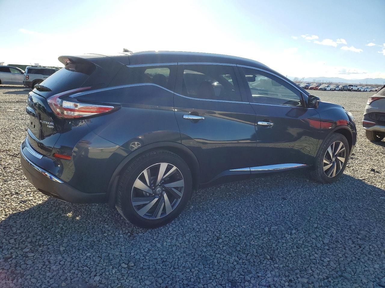 2015 Nissan Murano s