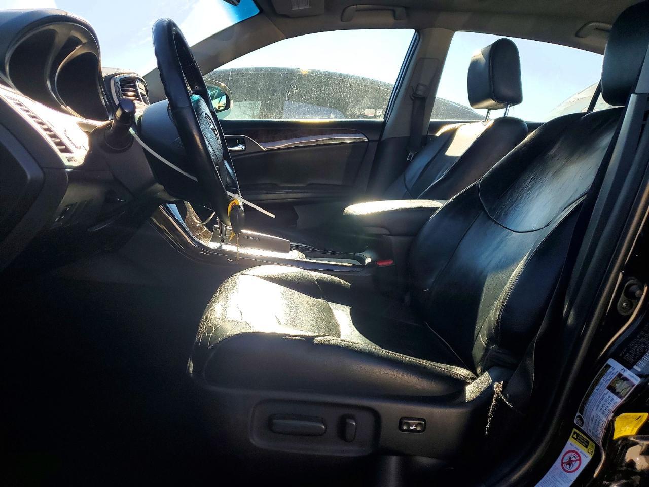 2012 Toyota Avalon Base
