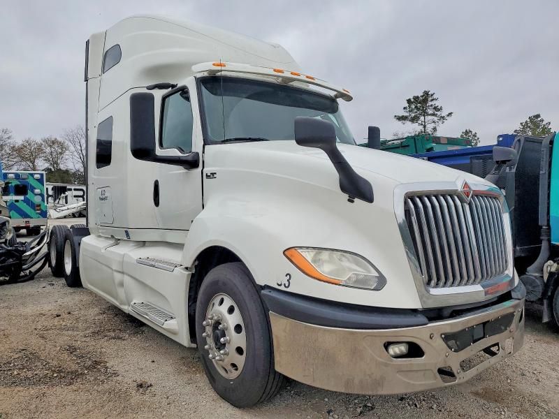 2019 International Lt625 Semi Truck