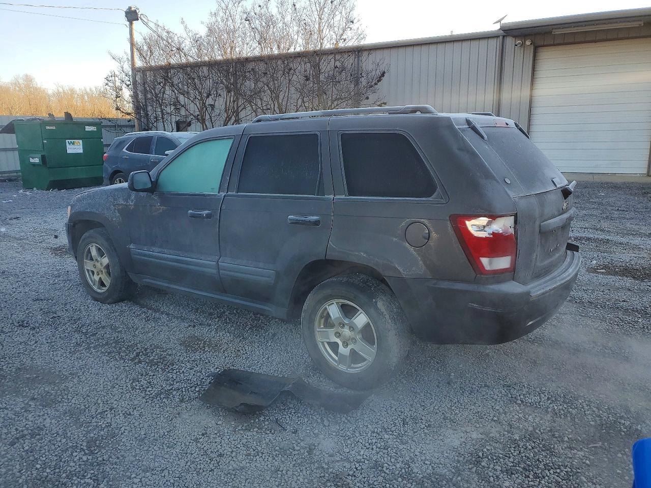 2005 Jeep Grand Cherokee Laredo