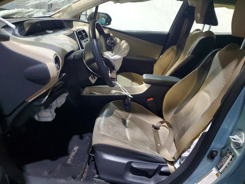 2016 Toyota Prius Three
