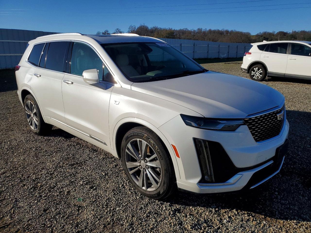 2020 Cadillac XT6 Premium Luxury