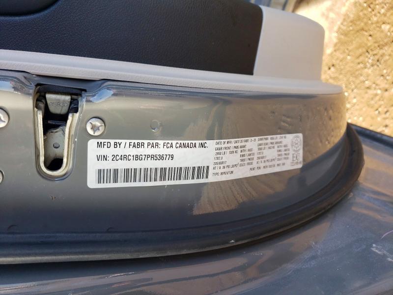 2023 Chrysler Pacifica Touring l