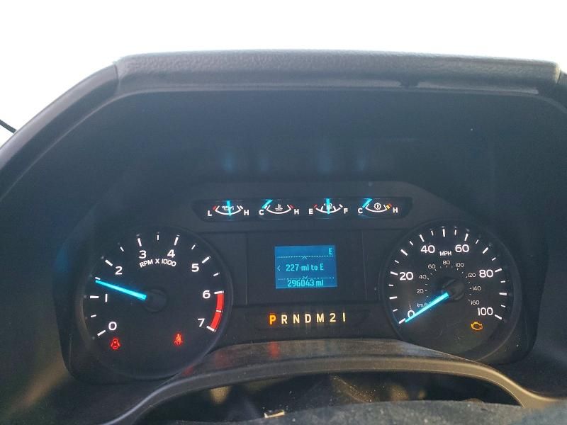 2017 Ford F250 Super Duty Utility / Service Truck