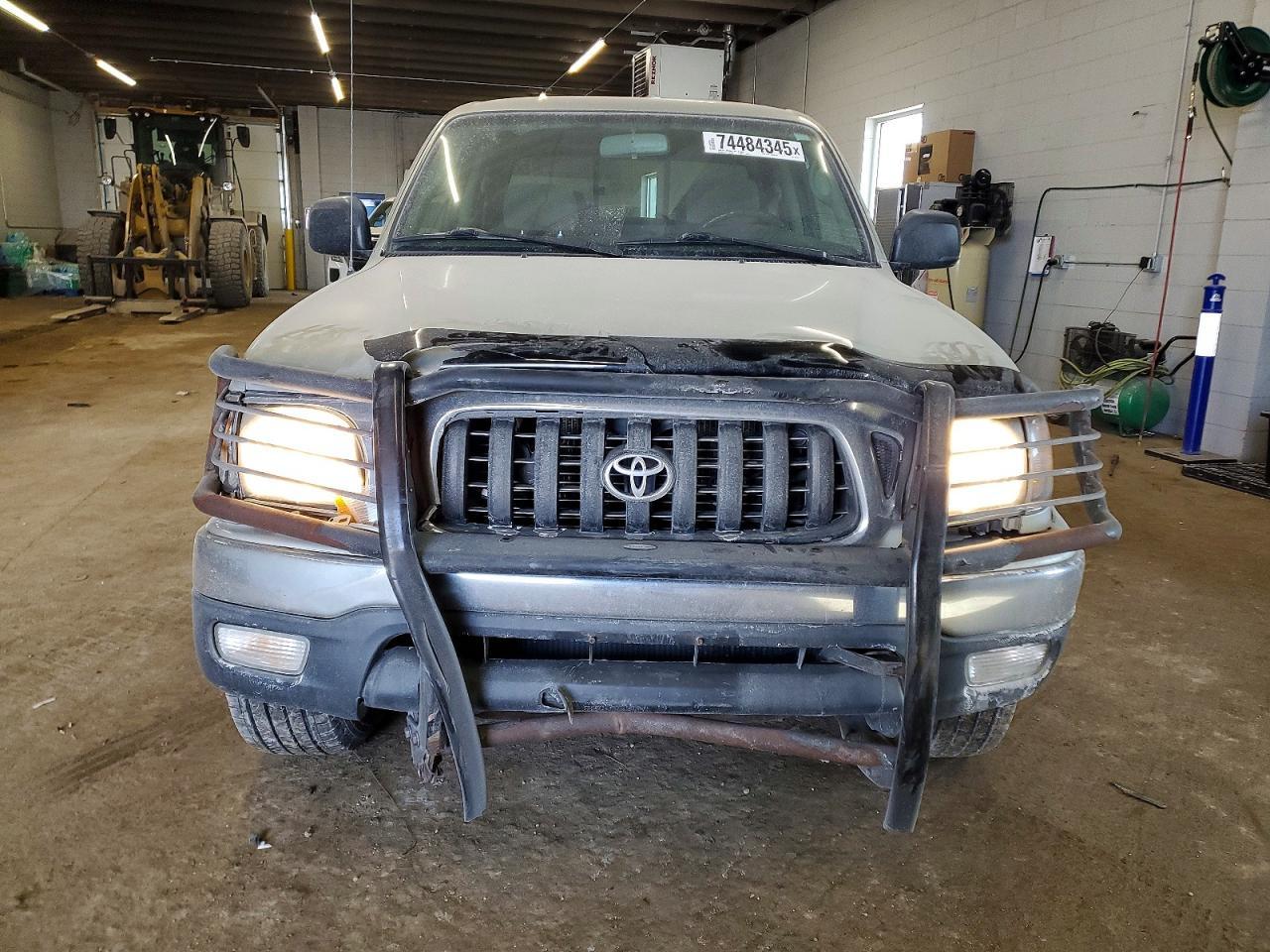 2004 Toyota Tacoma Double cab