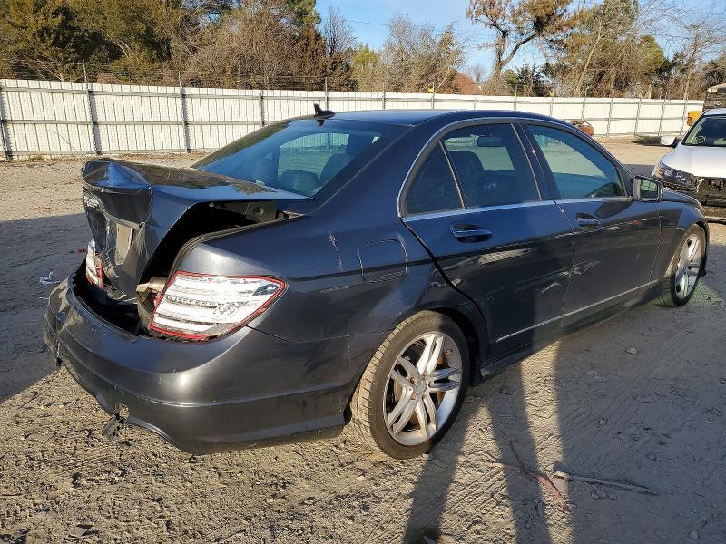 2013 Mercedes-Benz C 250