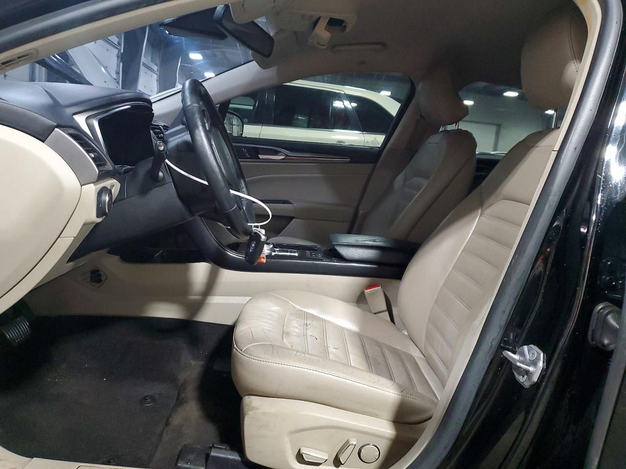 2018 Ford Fusion se Hybrid