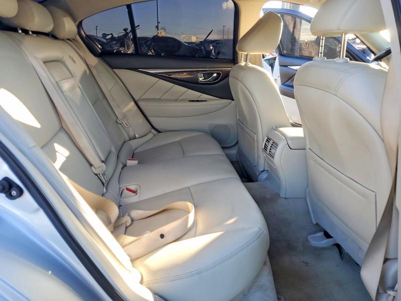 2018 Infiniti Q50 Luxe