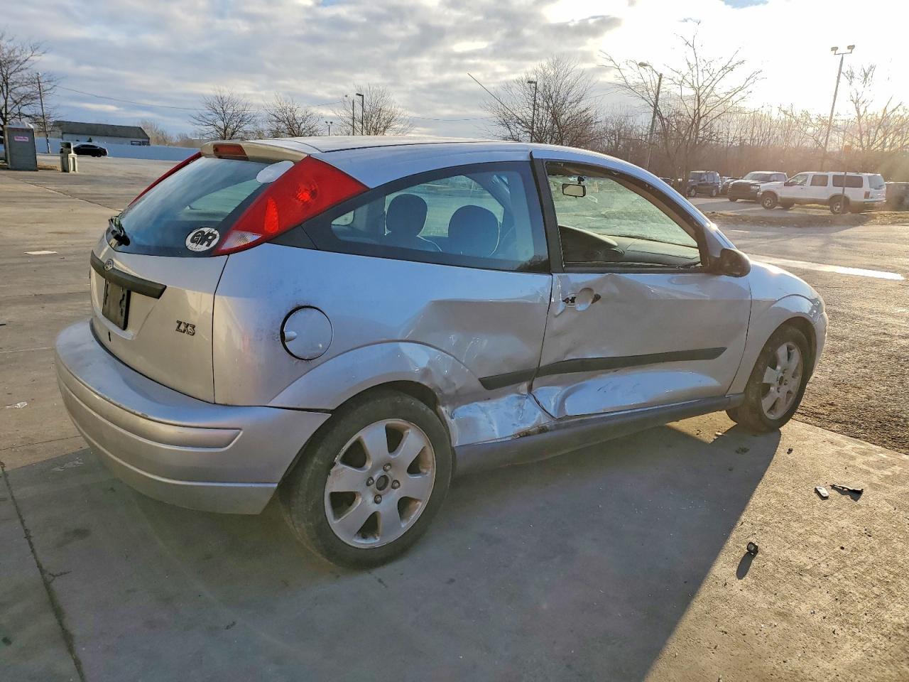 2002 Ford Focus ZX3