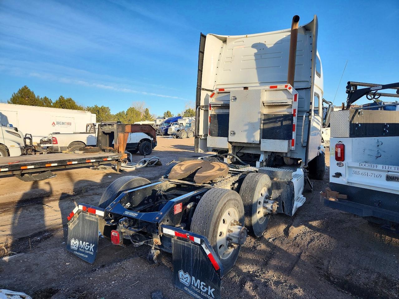 2020 Volvo VNL Semi Truck