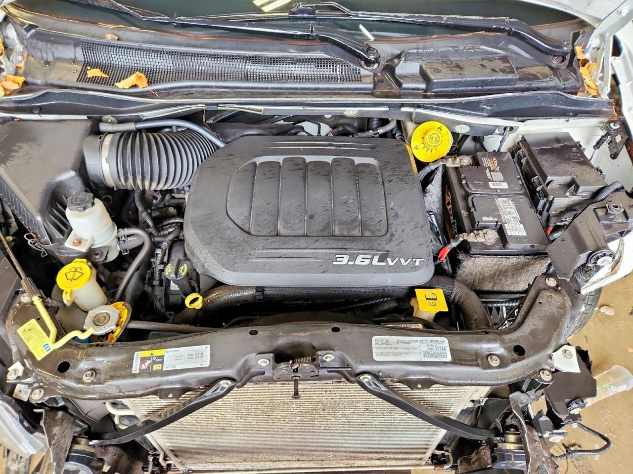 2015 Chrysler Town & Country Touring l