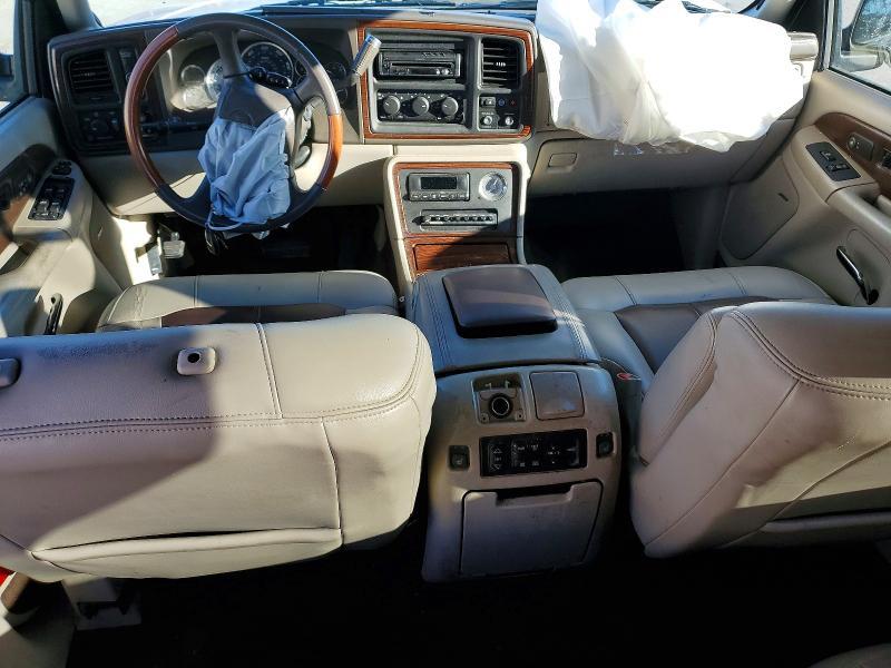 2002 Cadillac Escalade Luxury