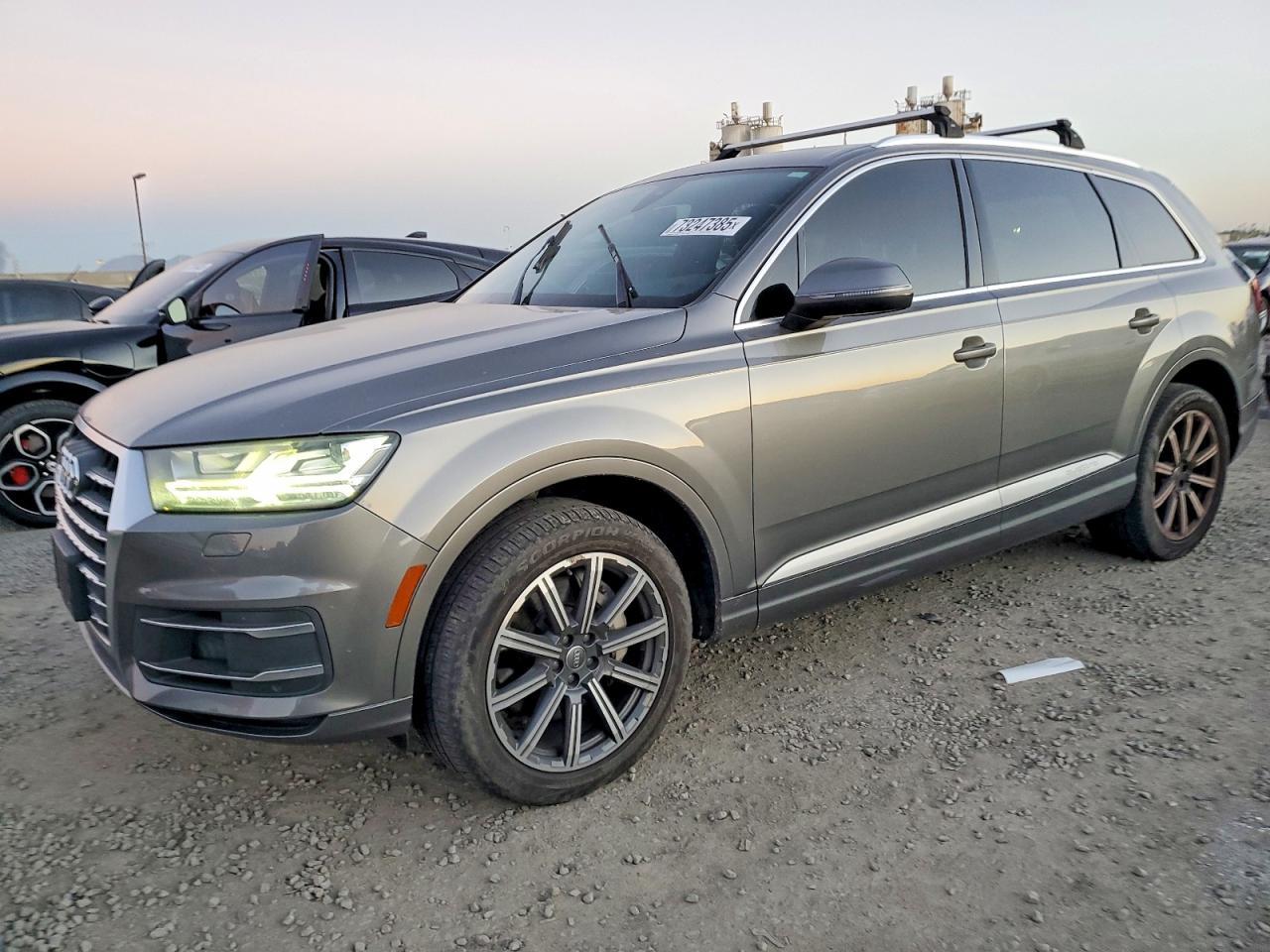 2017 Audi Q7 Premium Plus