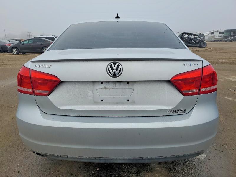 2014 Volkswagen Passat se