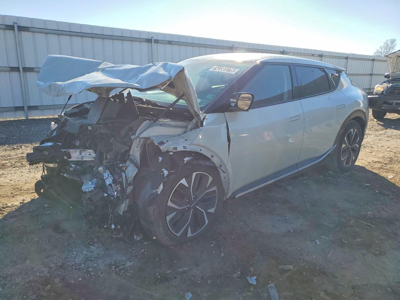 2024 KIA EV6 Light