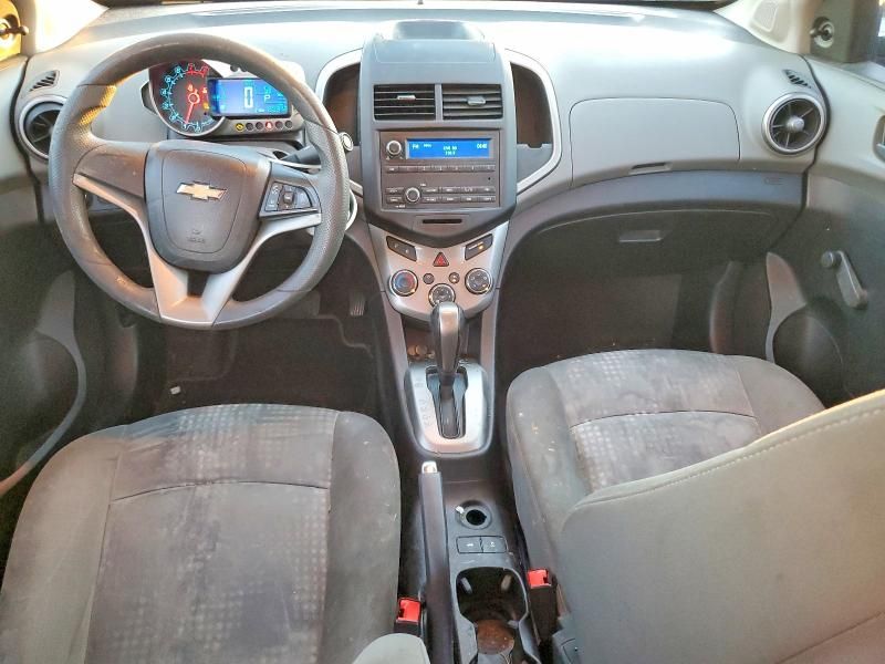 2016 Chevrolet Sonic ls