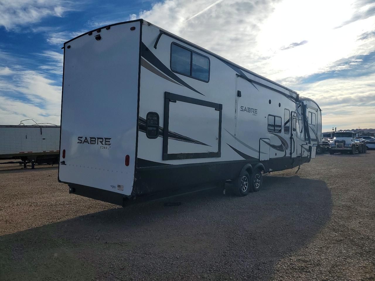 2022 Sabr Trailer