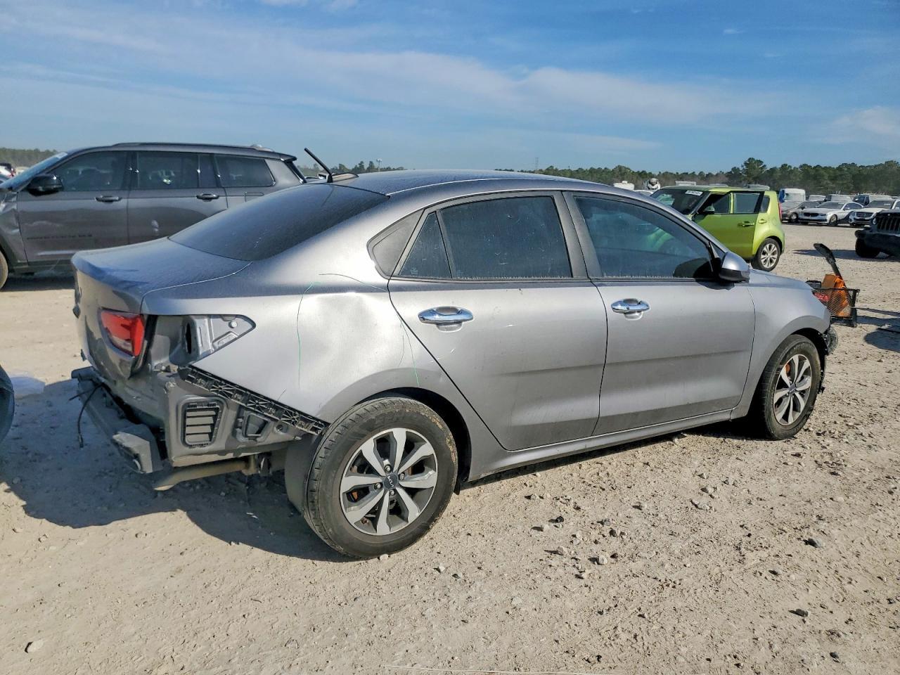 2023 KIA Rio lx