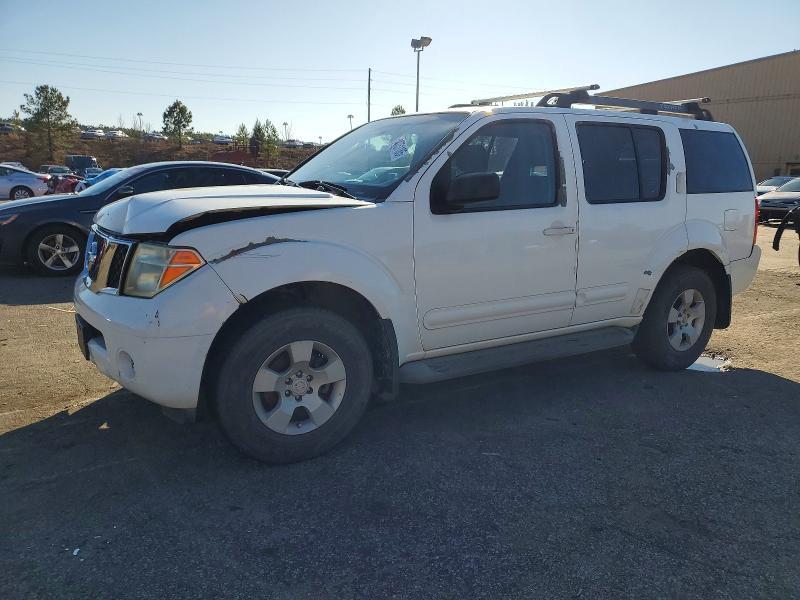 2005 Nissan Pathfinder le