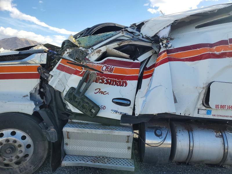 2023 Kenworth Construction T680