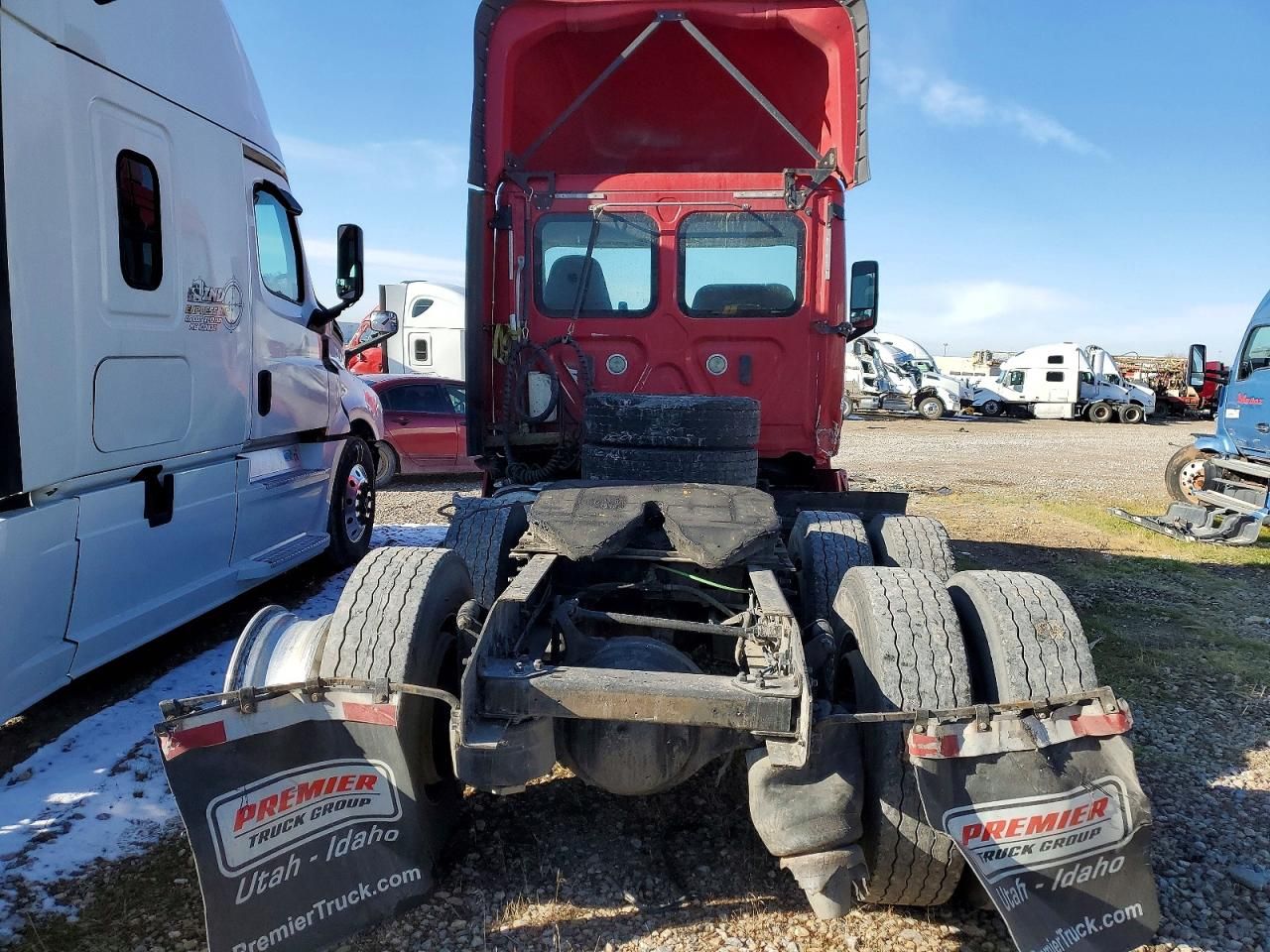 2019 Freightliner Cascadia 116 Semi Truck