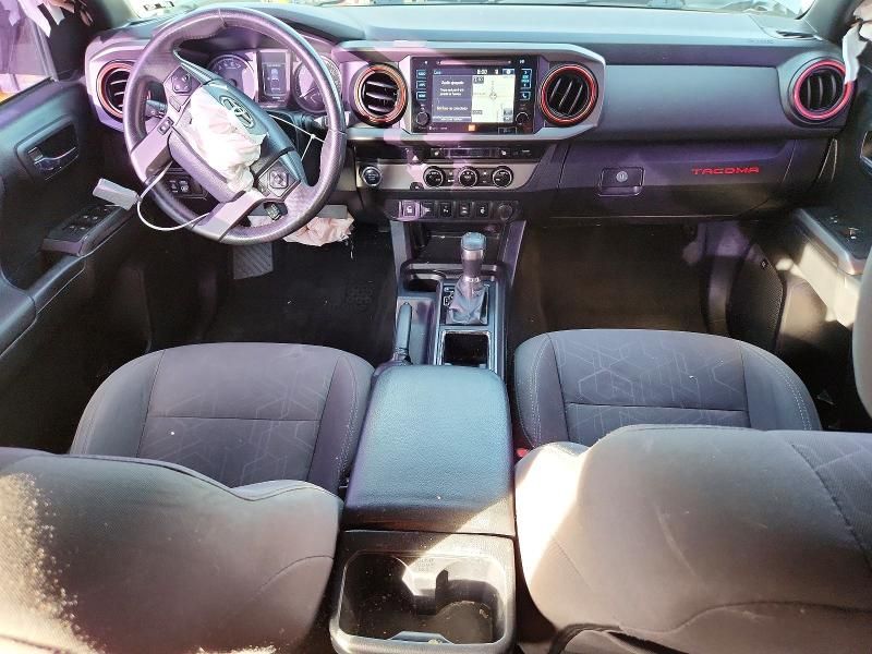 2017 Toyota Tacoma Double cab