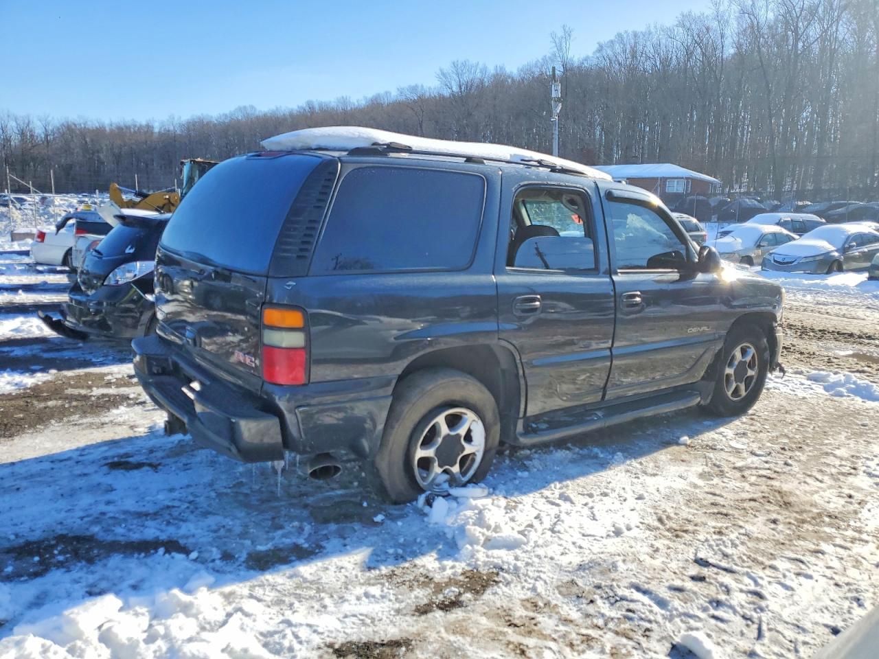 2004 GMC Yukon Denali