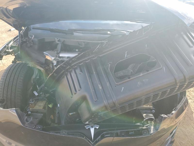 2024 Tesla Model x