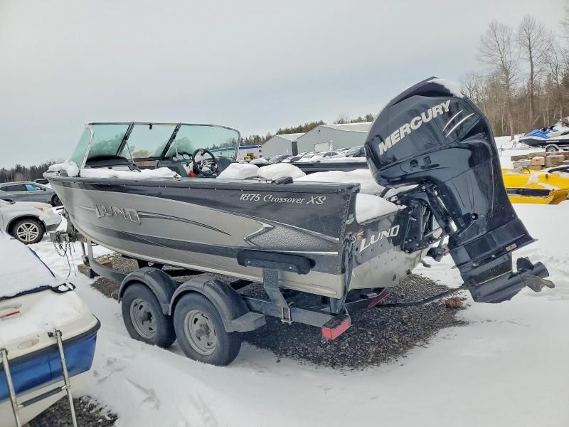 2012 Lund 18FT-1875 CROSSOVER, 50 MPH