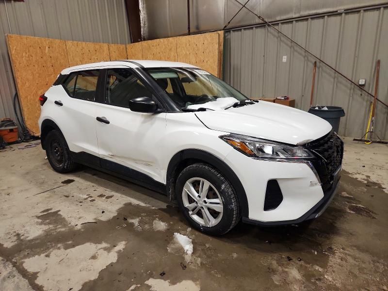2021 Nissan Kicks s
