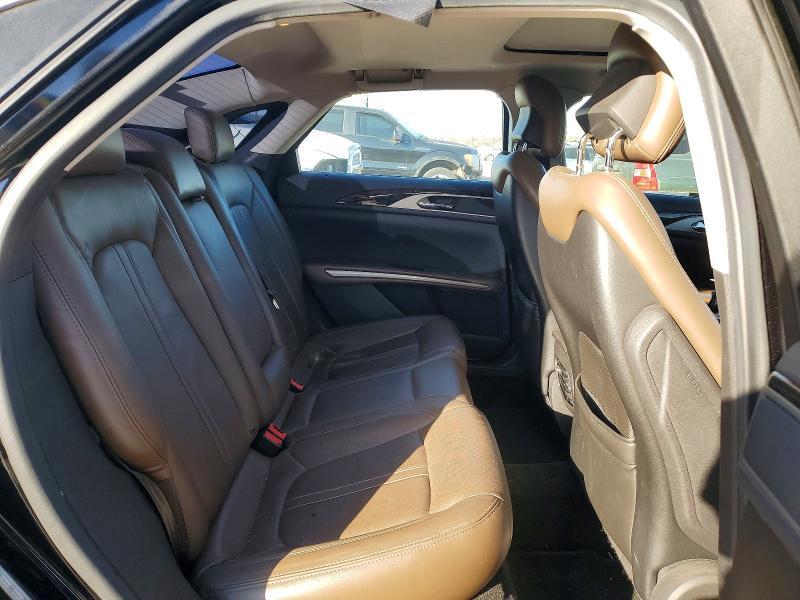 2013 Lincoln Townhouse MKZ