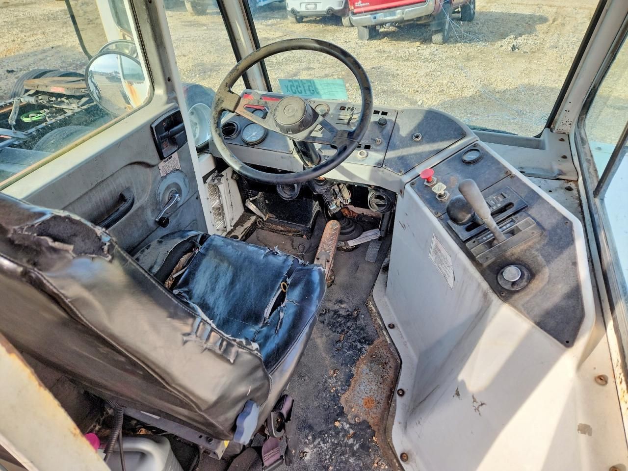 2012 Kalmar Ottawa Yard Truck