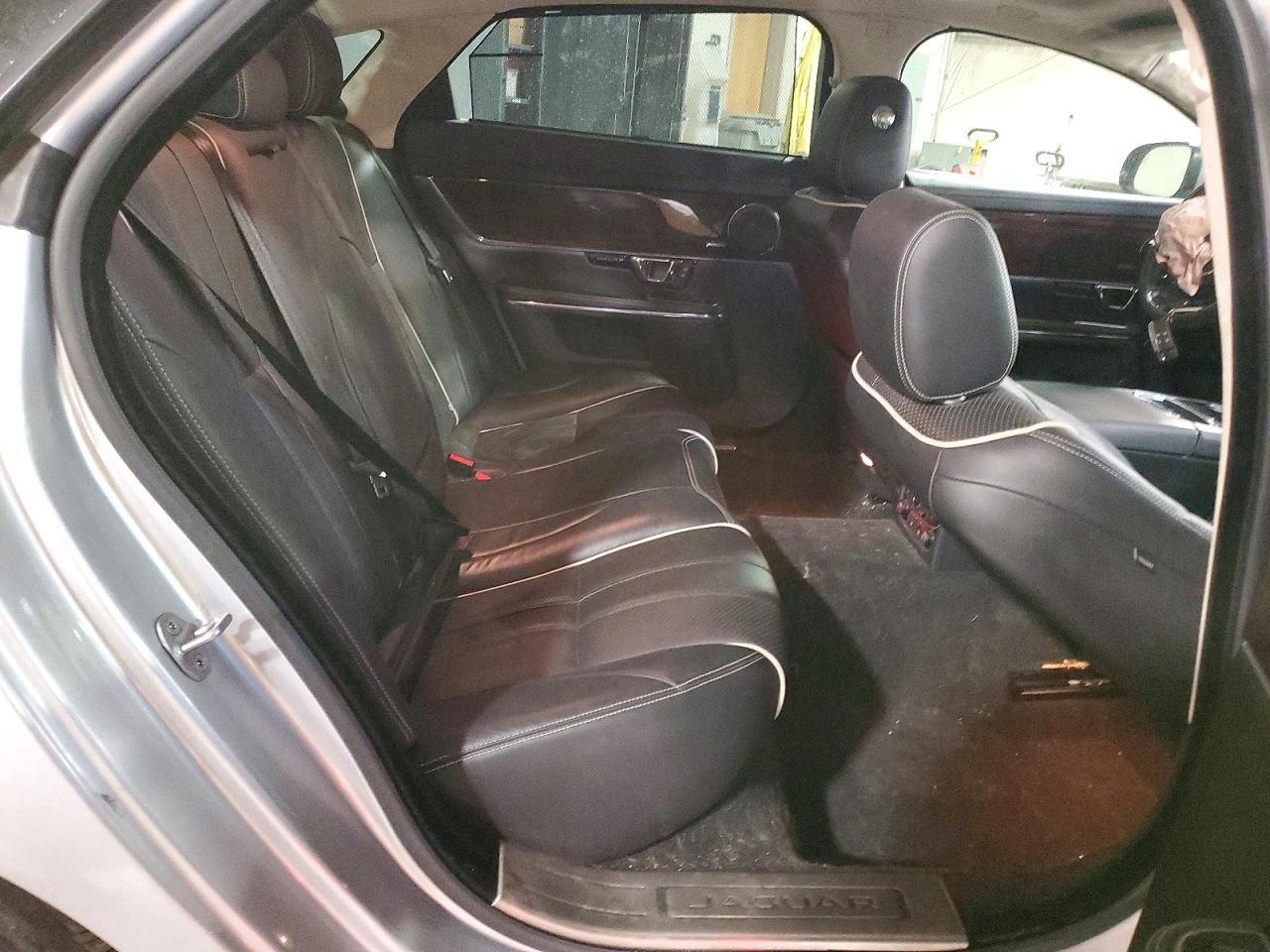 2015 Jaguar Xjl Portfolio