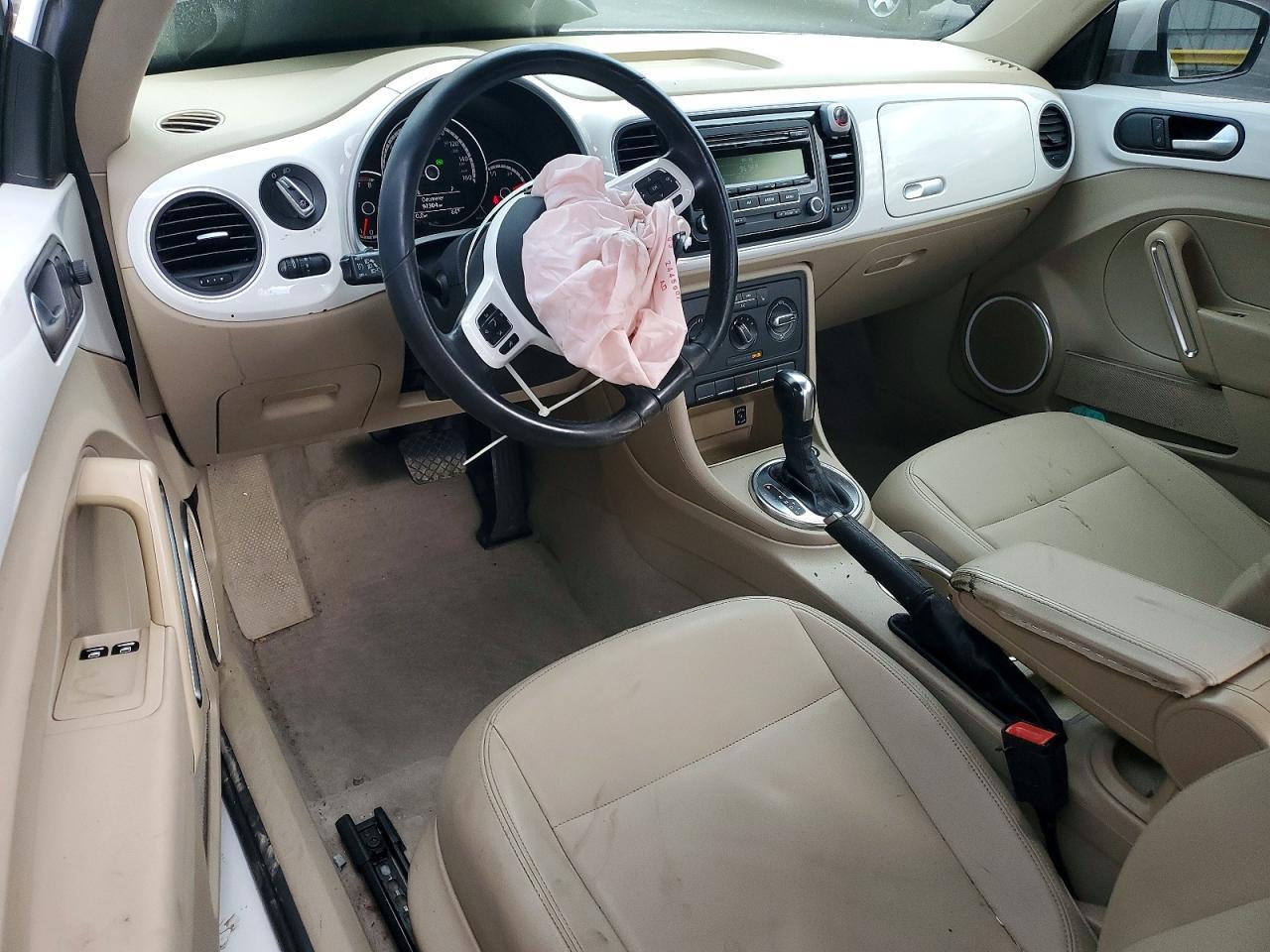 2014 Volkswagen Beetle