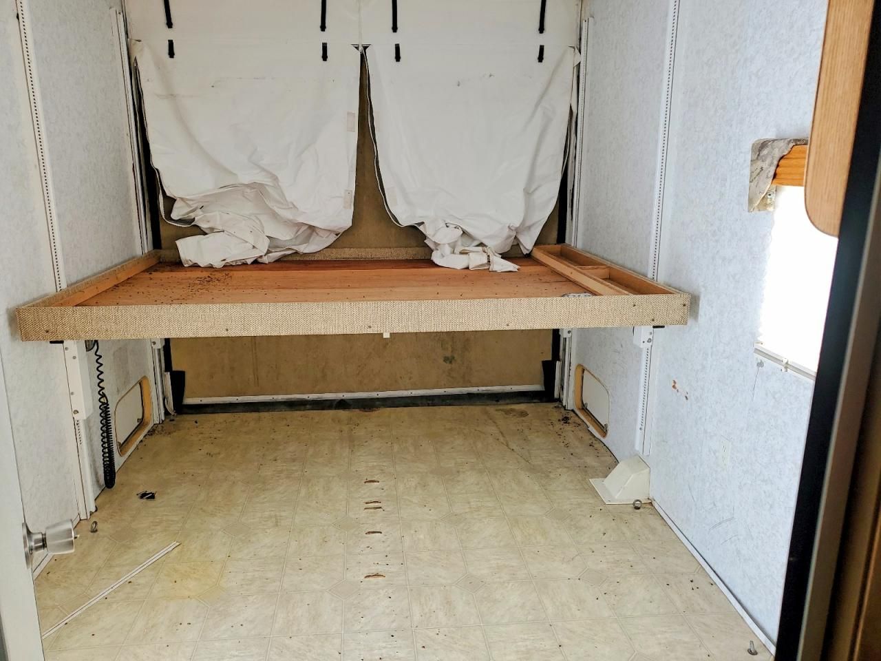 2005 Tahoe Trans Sport