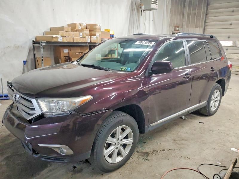 2012 Toyota Highlander Base