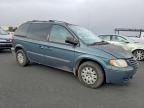 2006 Chrysler Town & Country