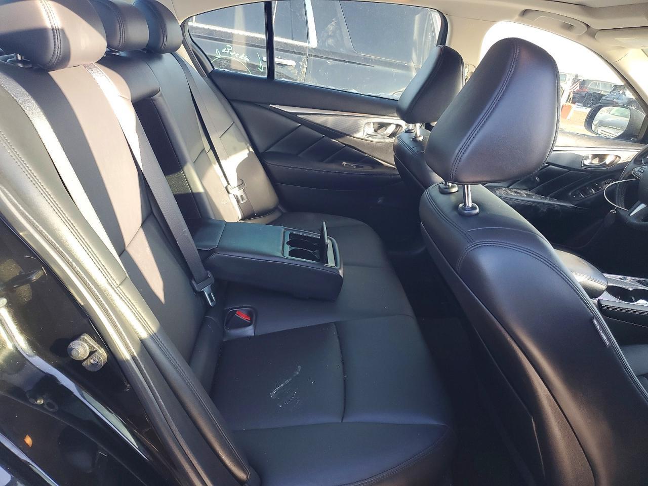 2016 Infinity Q50 2.0t Premium