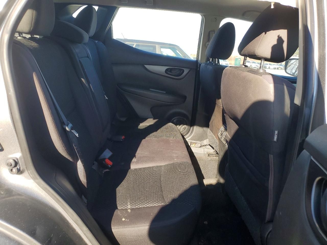 2018 Nissan Rogue Sport s