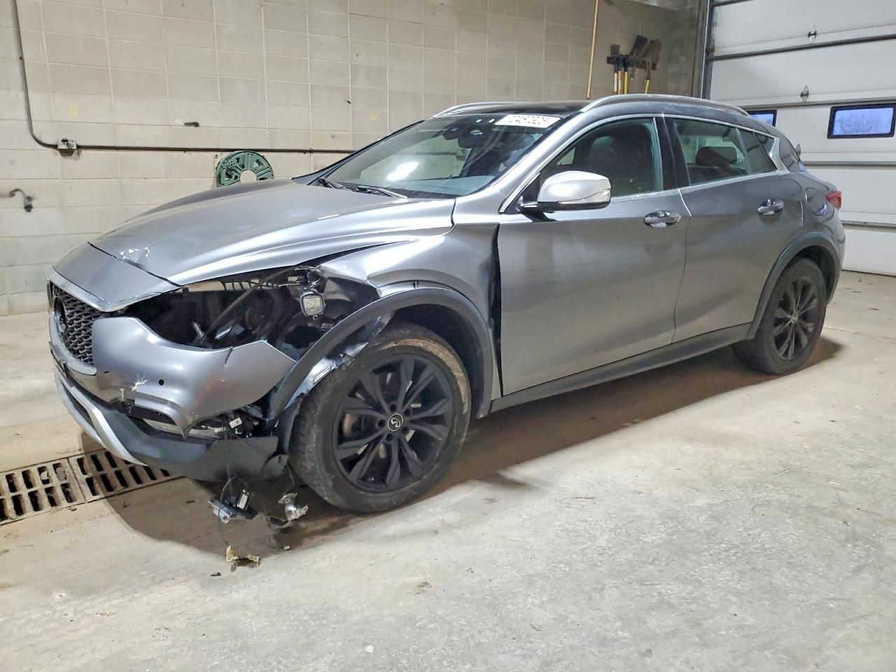 2017 Infiniti Qx30 Base