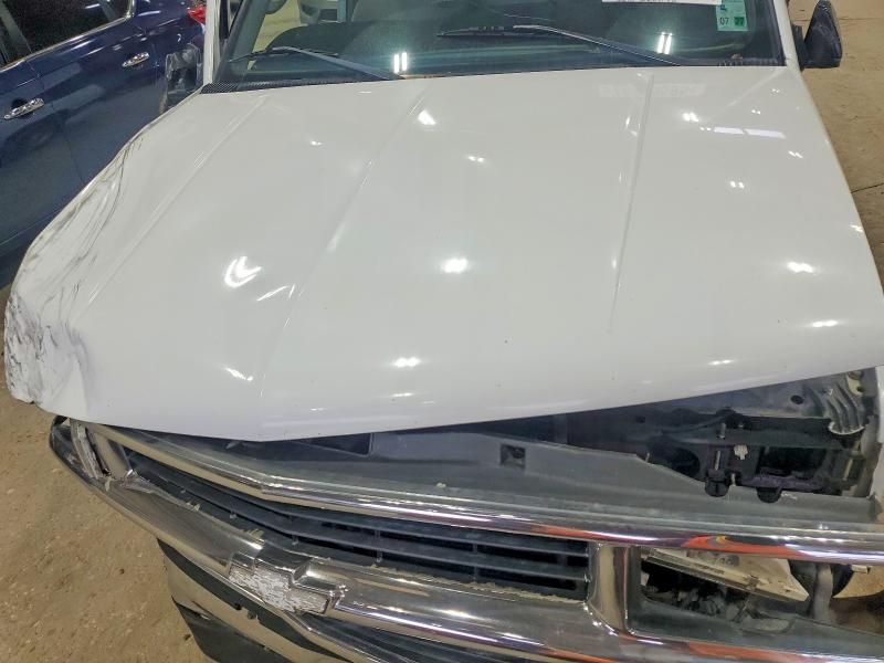 1998 Chevrolet Gmt-400 C1500