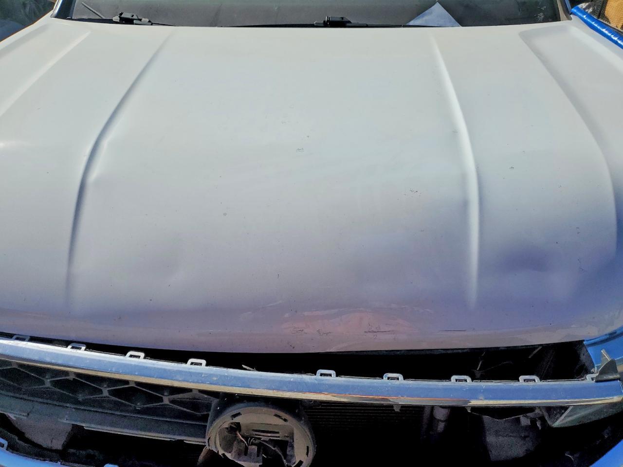 2023 Volkswagen Taos s