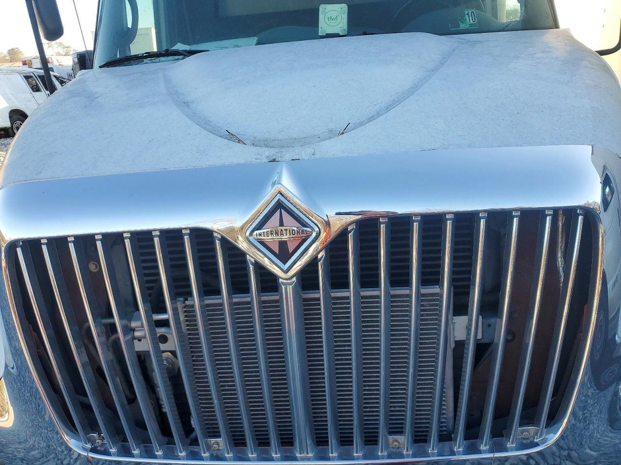 2006 International 4200 BOX Truck
