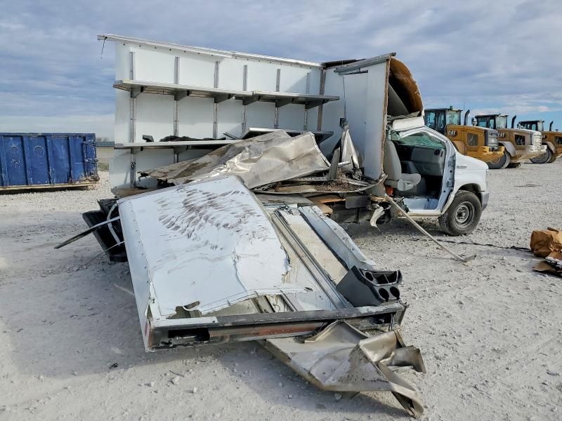 2021 Ford E350 Delivery van