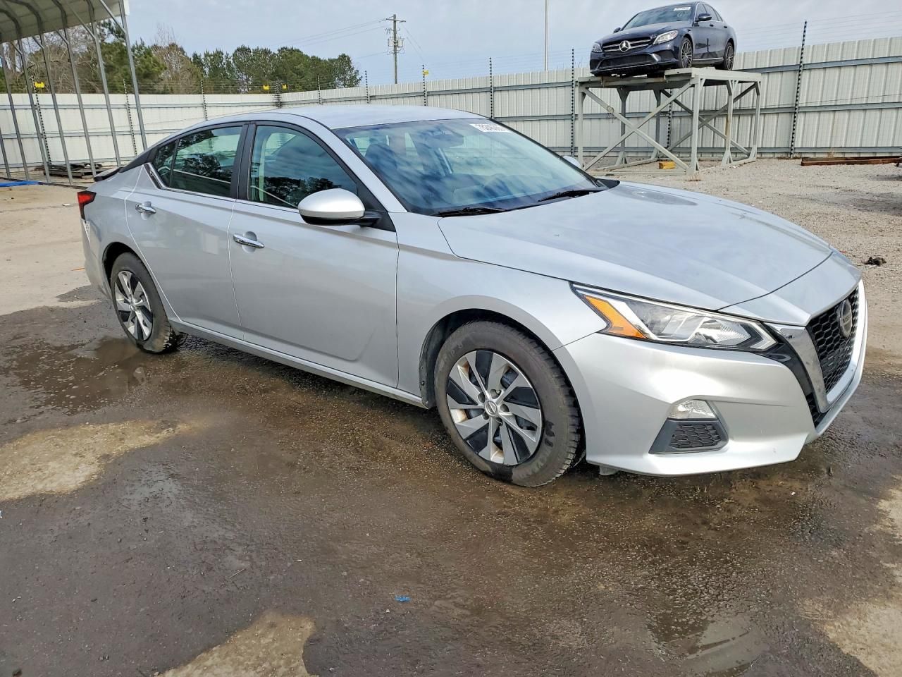 2019 Nissan Altima s