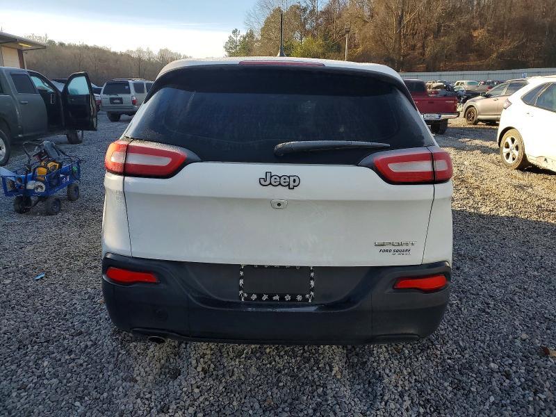 2016 Jeep Cherokee Sport