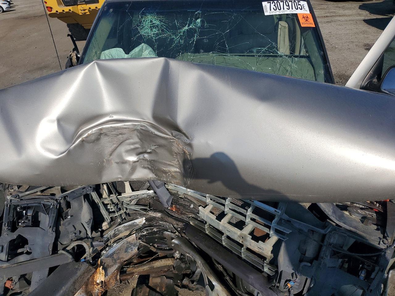 2002 Chevrolet Silverado C1500 Heavy Duty