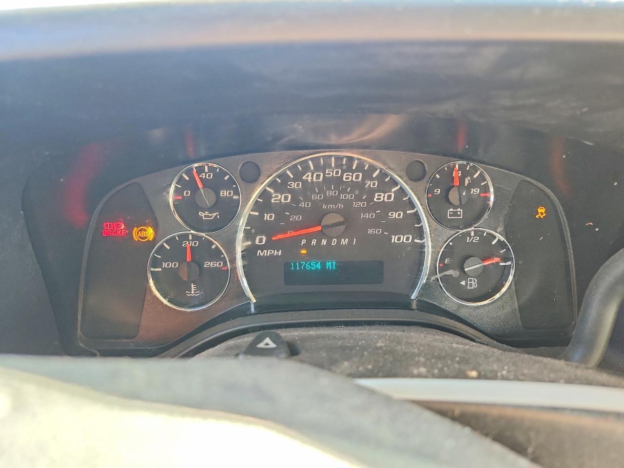 2013 Chevrolet Express G2500 Delivery Van