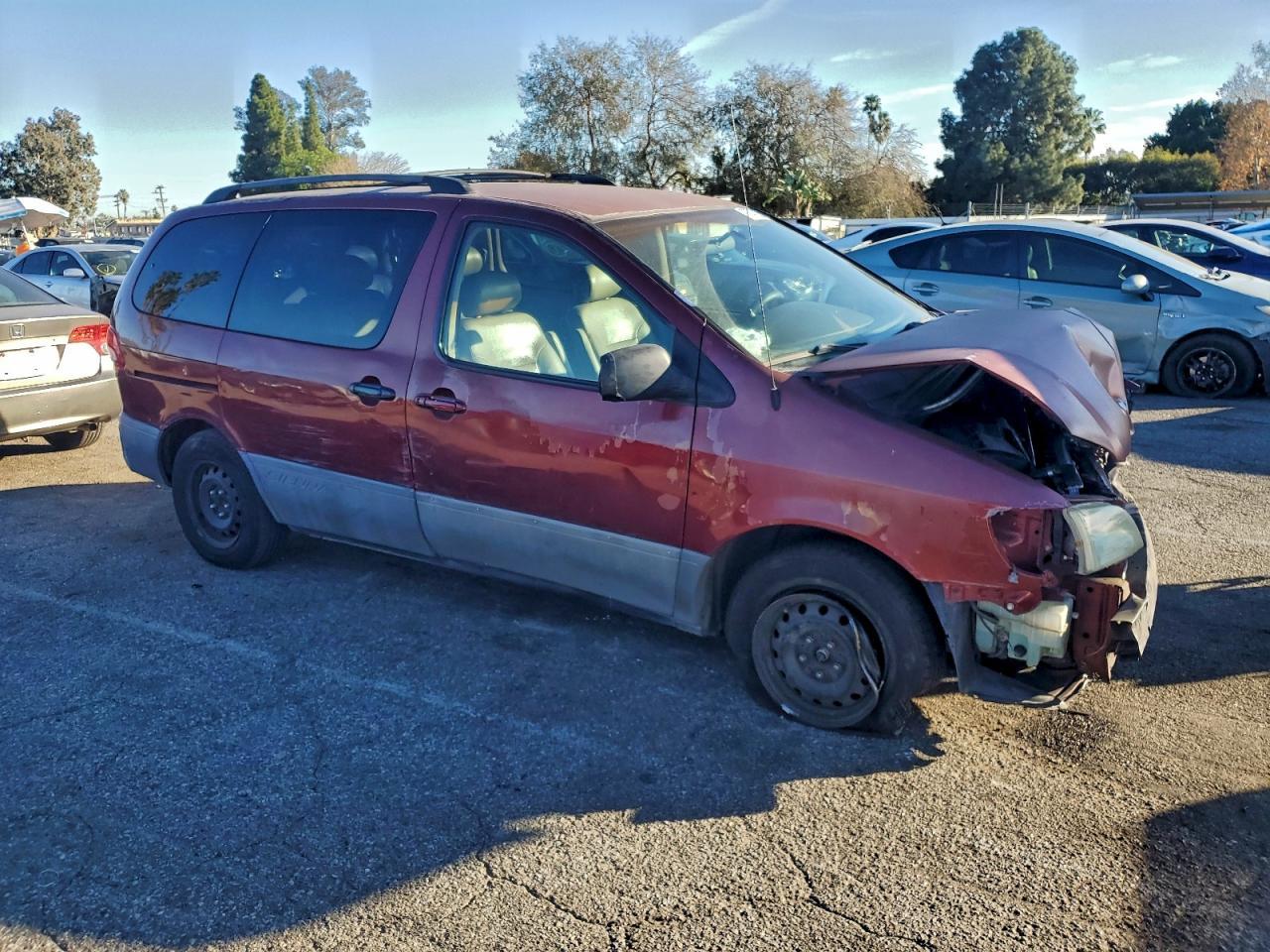 2003 Toyota Sienna ce